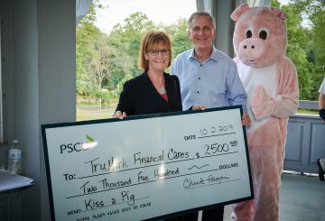 Check presentation for Kiss a Pig